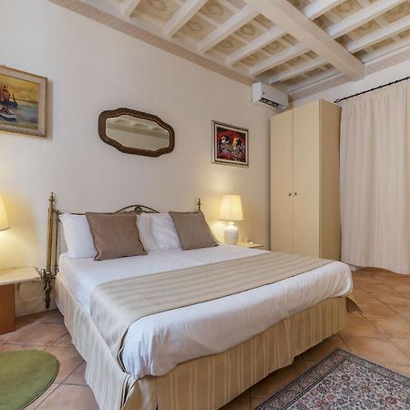 Fontanella Borghese Apartment - Fromhometorome Buitenkant foto